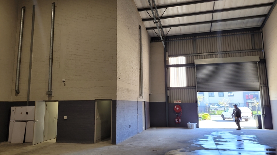 To Let commercial Property for Rent in Stikland Western Cape